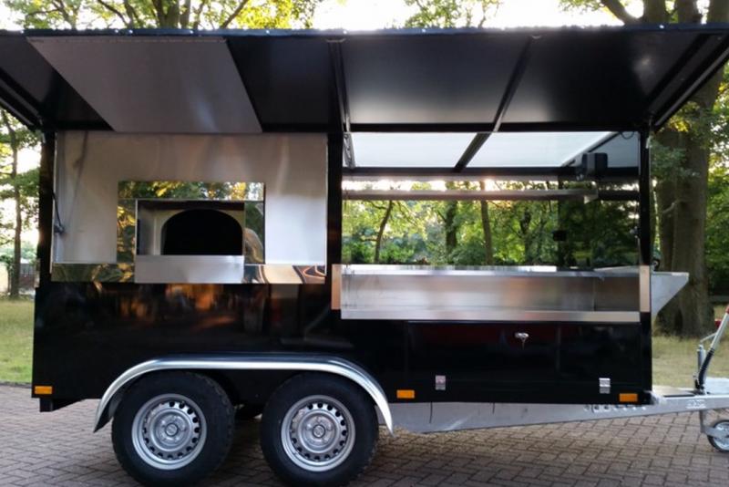 Mobile Pizza Oven